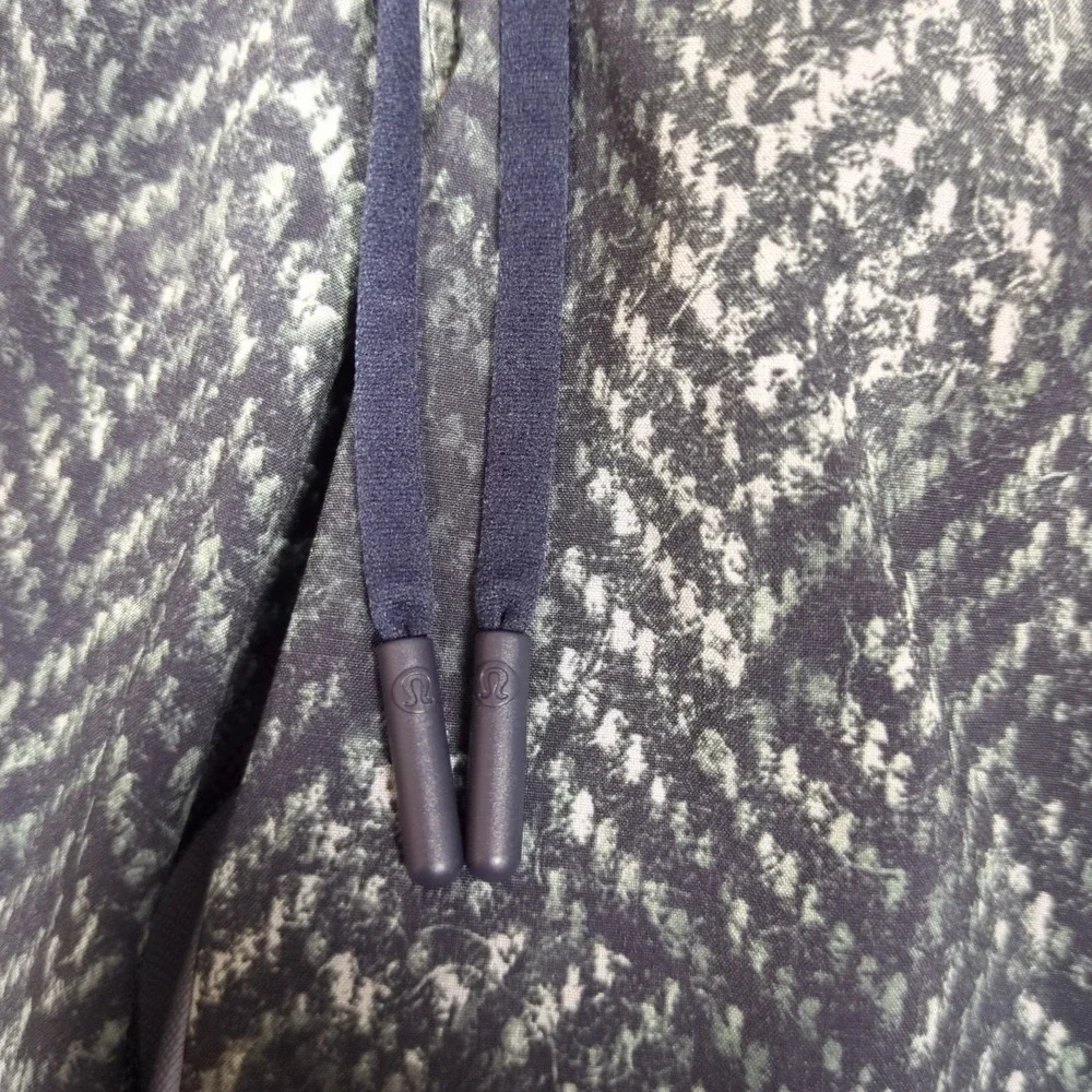 Lululemon T.H.E. Short Luxtreme 9